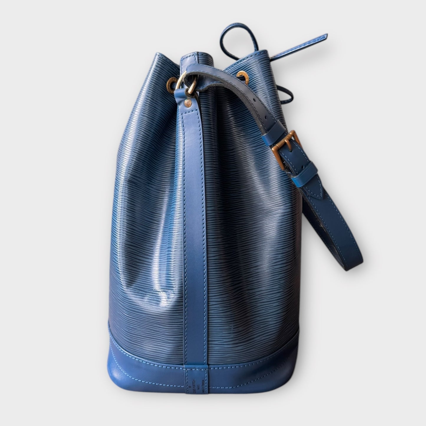 LOUIS VUITTON Grand Noé Epi Blau Handtasche Schultertasche