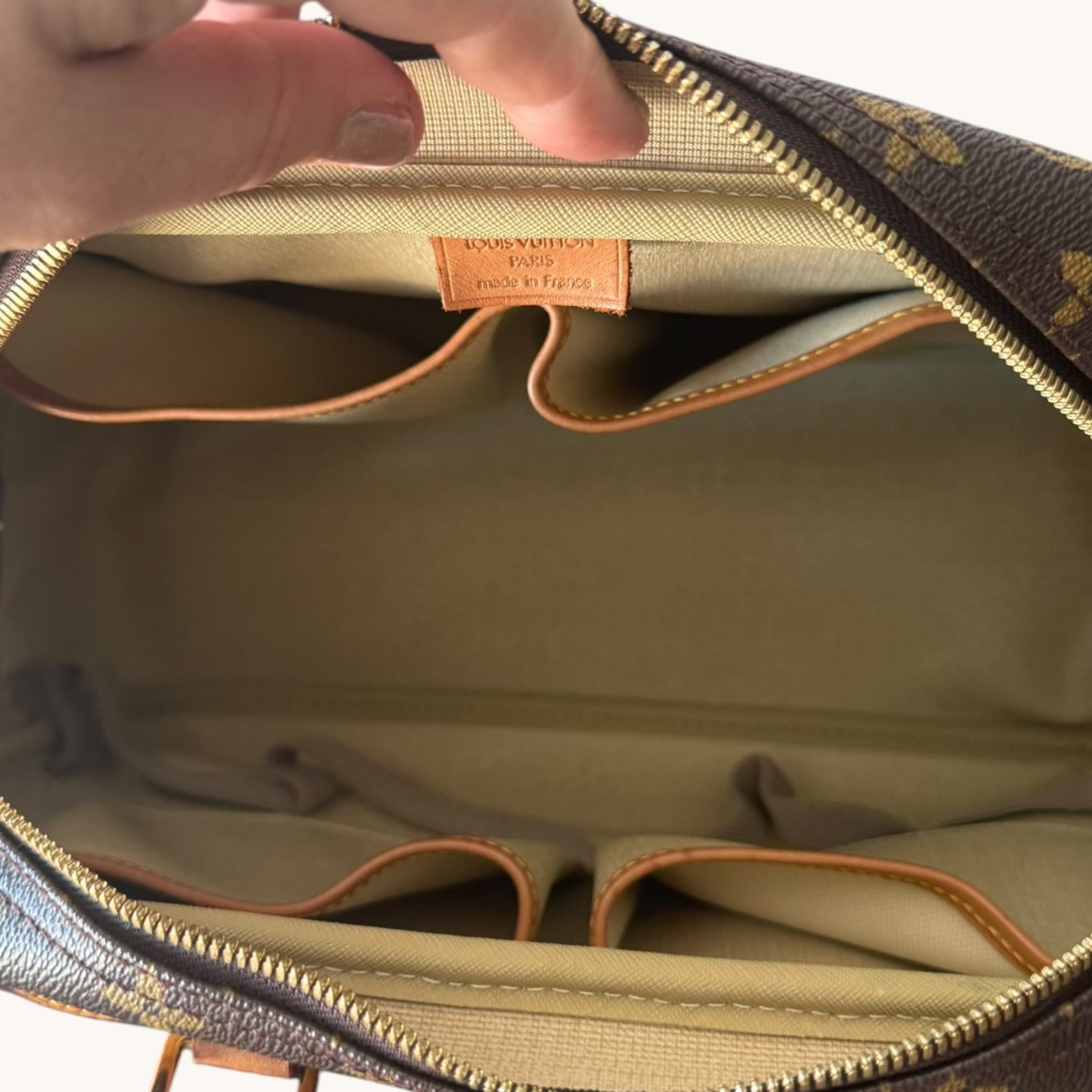 LOUIS VUITTON "Deauville" Monogram