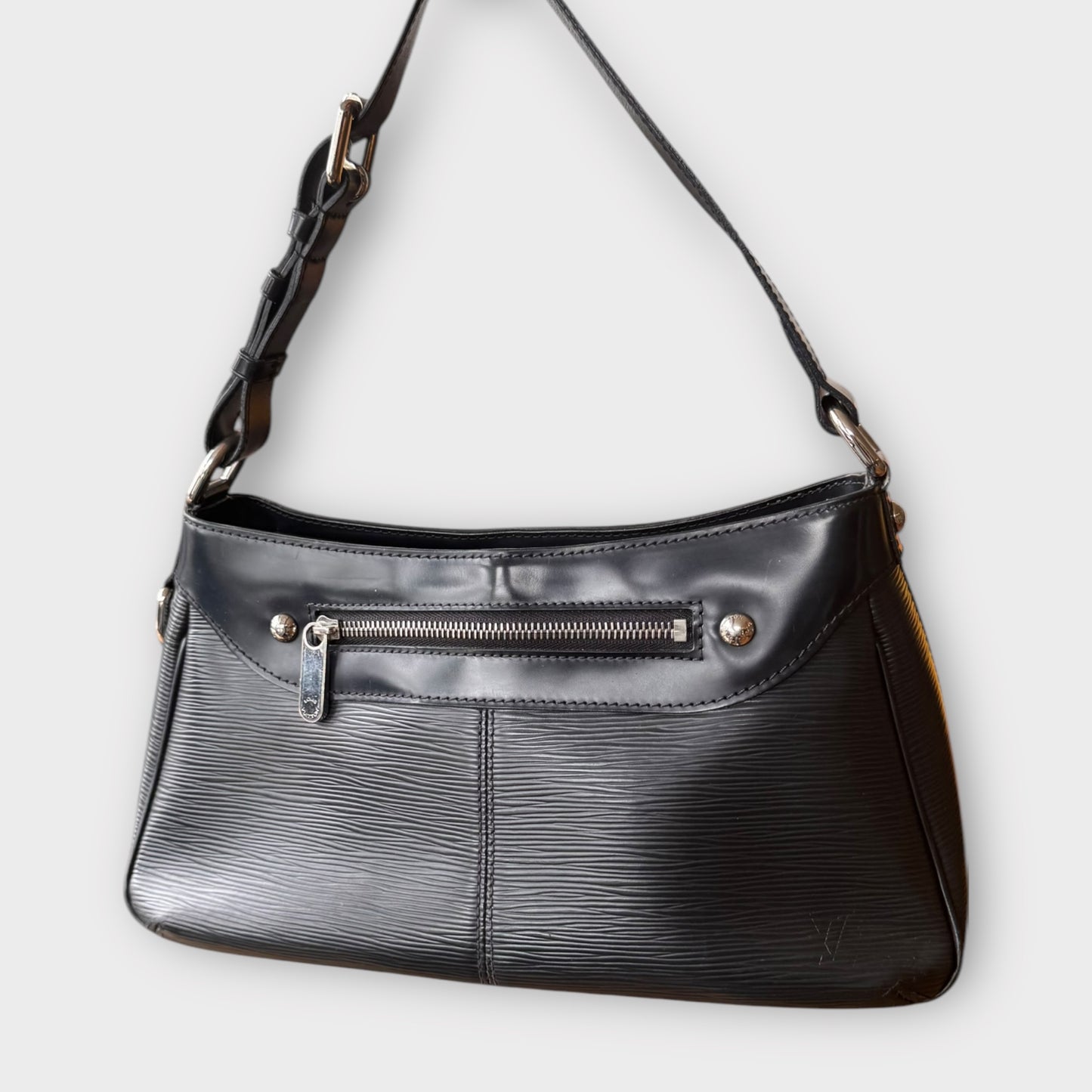 LOUIS VUITTON Schultertasche Epi Schwarz, Model Turenne PM