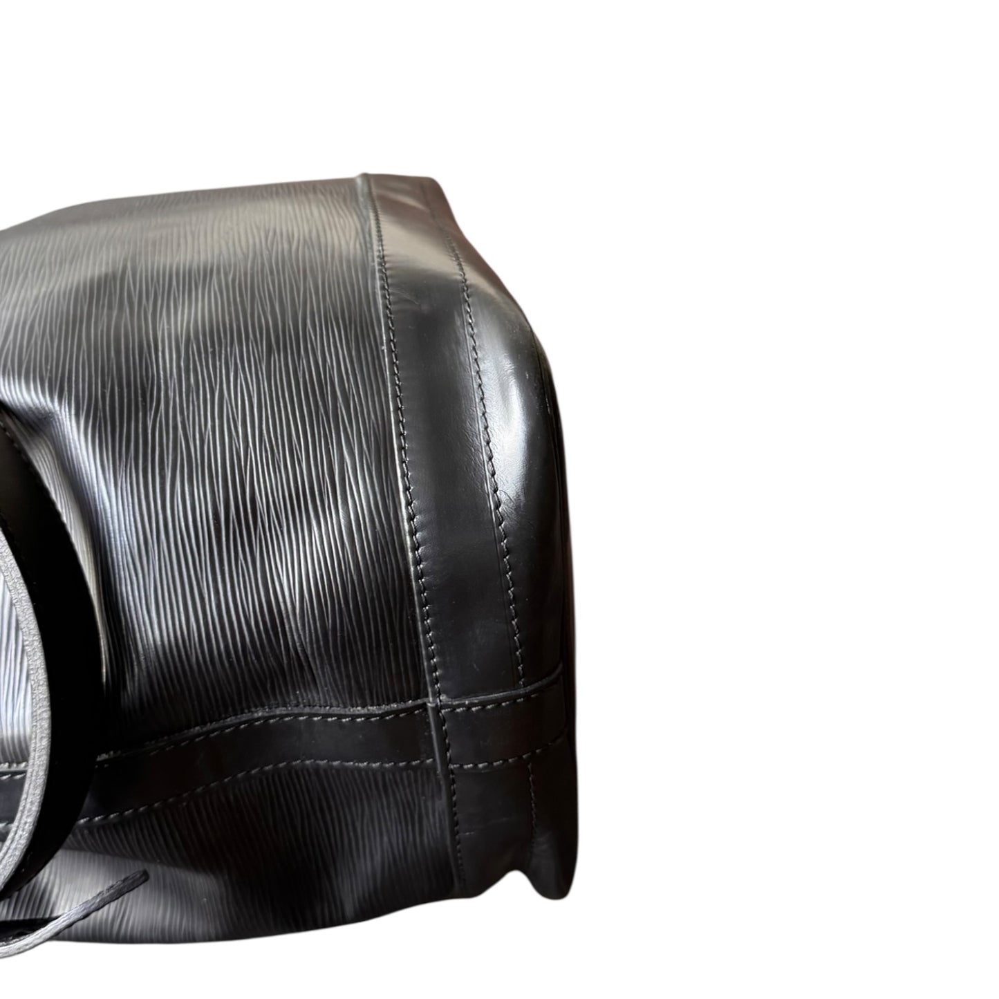 LOUIS VUITTON Grand Noé Epileder Schwarz Goldhardware