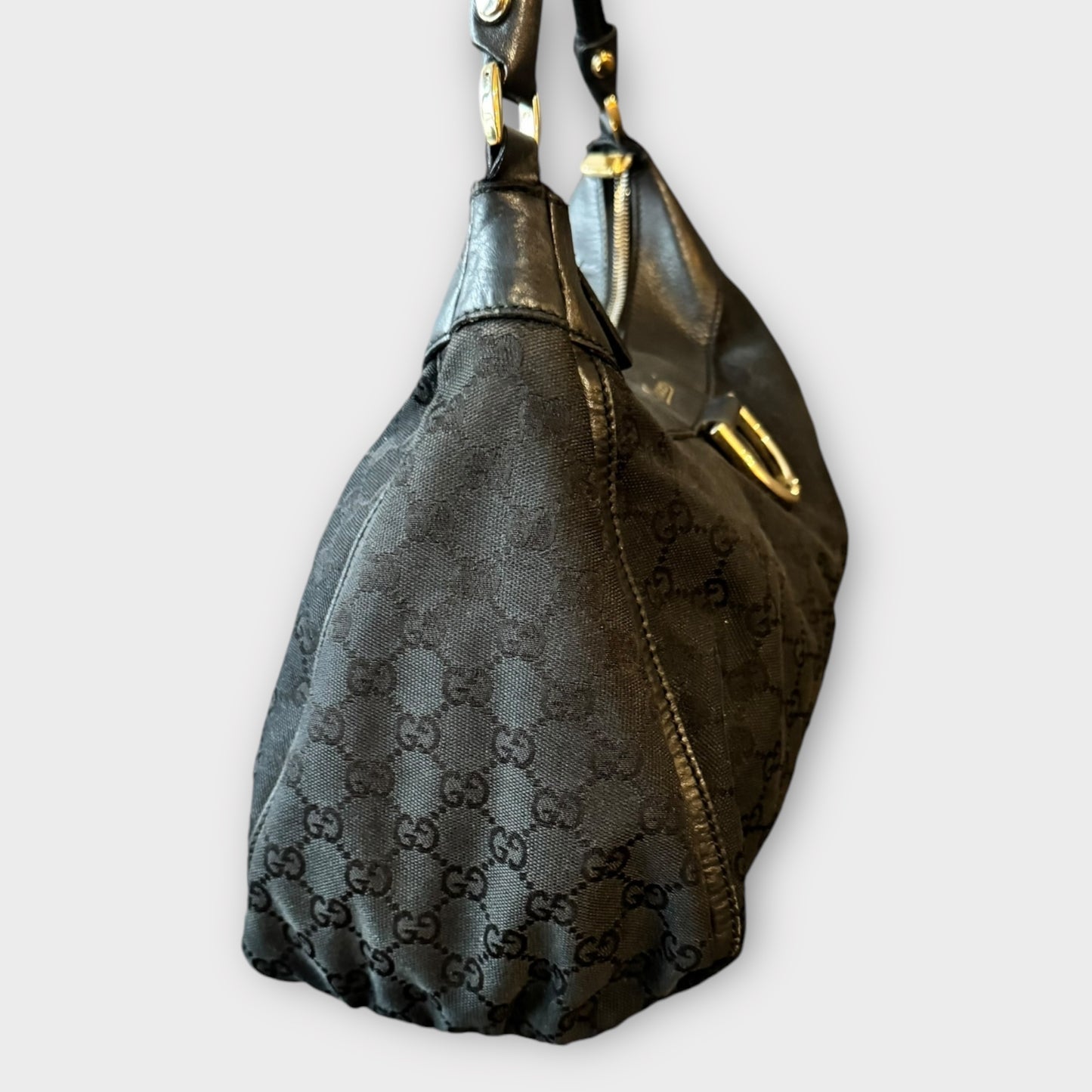 GUCCI sac à main sac bandoulière noir matériel doré