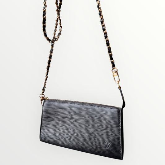 LOUIS VUITTON Pochette schwarz Epileder Crossbody 