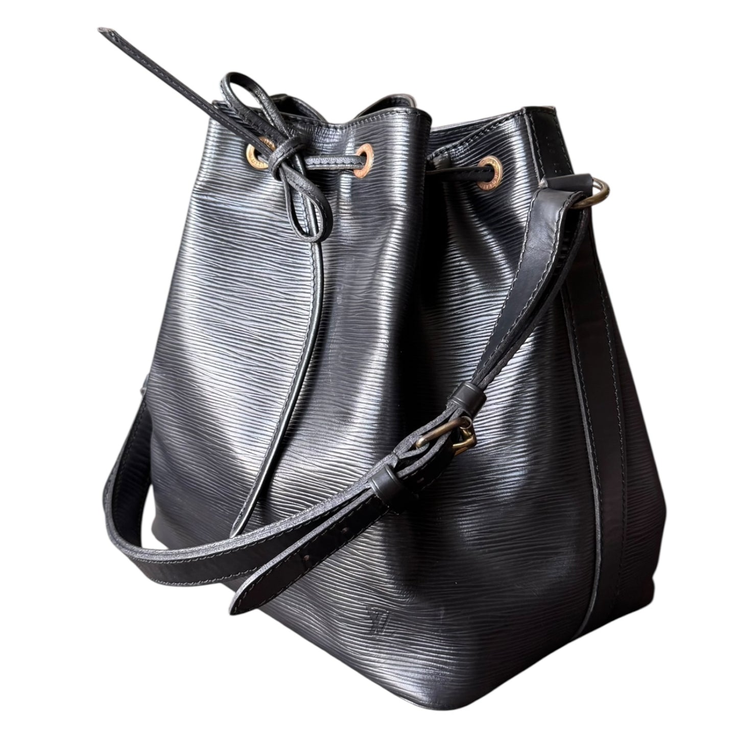 LOUIS VUITTON schwarze Petit Noé Schultertasche Handtasche Epi Leder