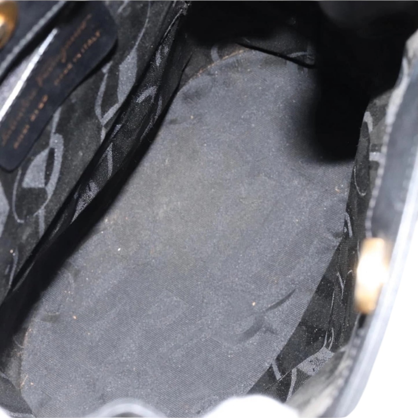 SALVATORE FERRAGAMO Schwarze Beuteltasche