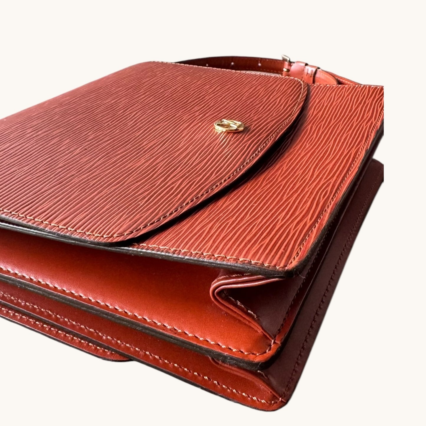 LOUIS VUITTON Grenelle Epi Brown Crossbody/Shoulder Bag