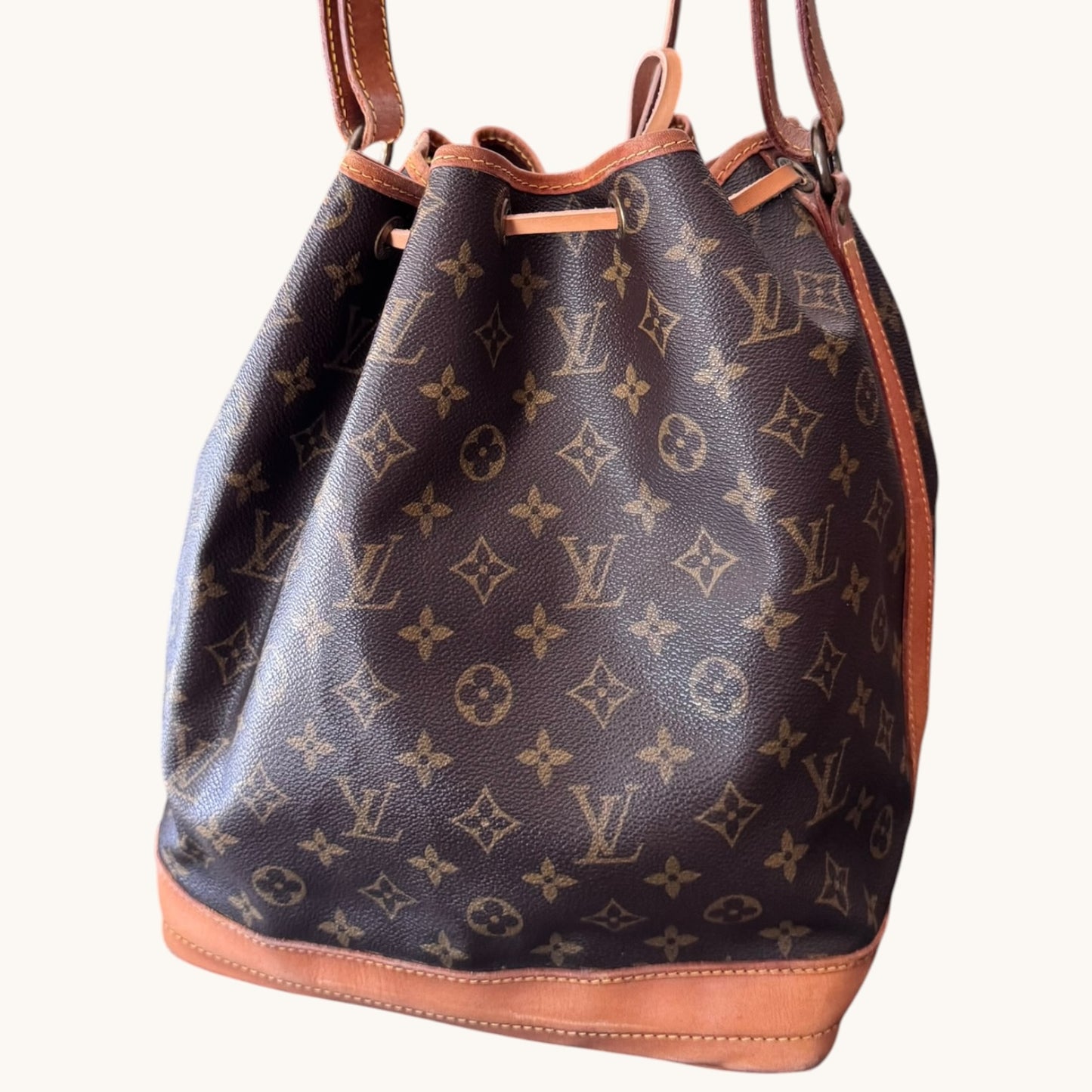 LOUIS VUITTON Grand Noé Monogram Canvas Gold Hardware