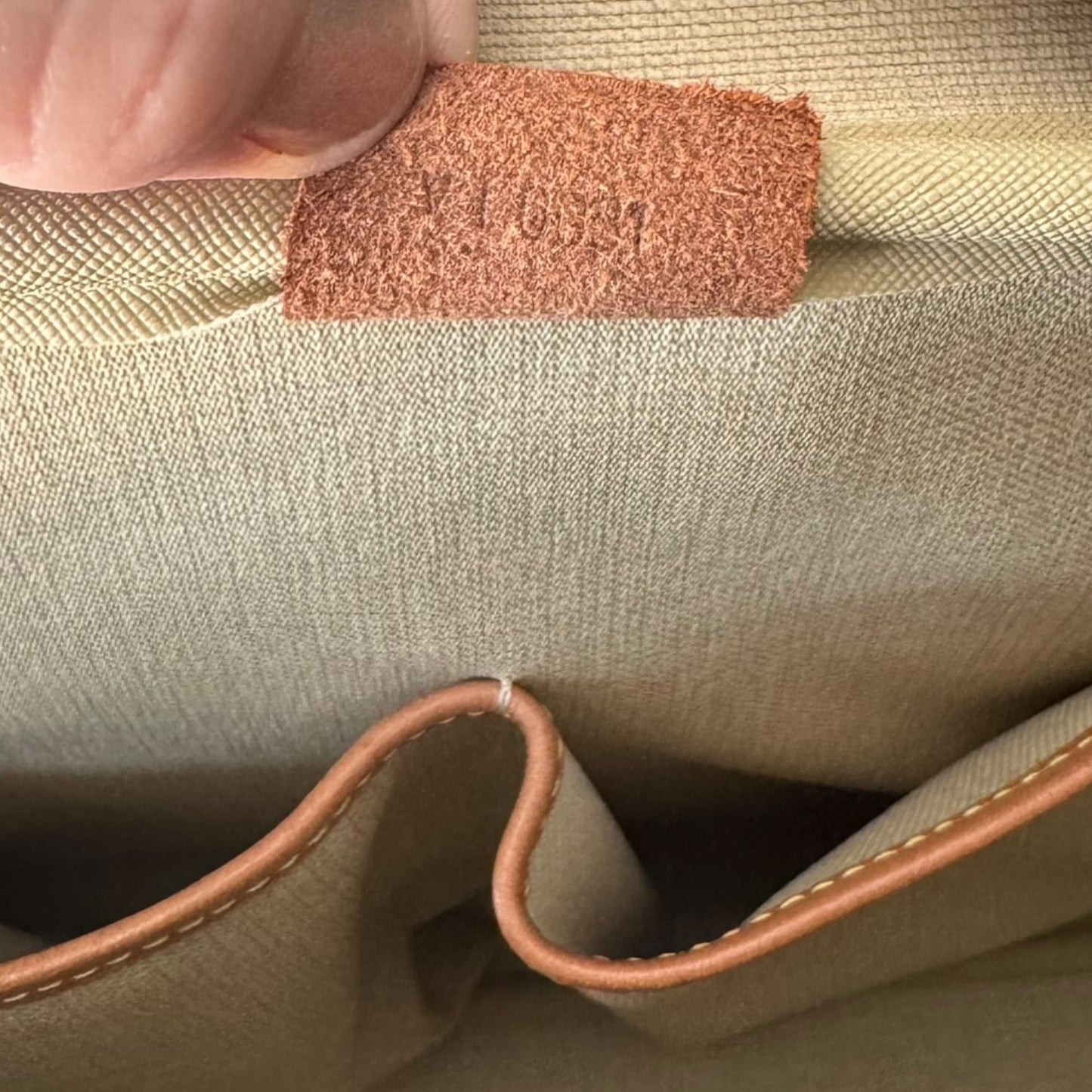 LOUIS VUITTON "Deauville" Monogram