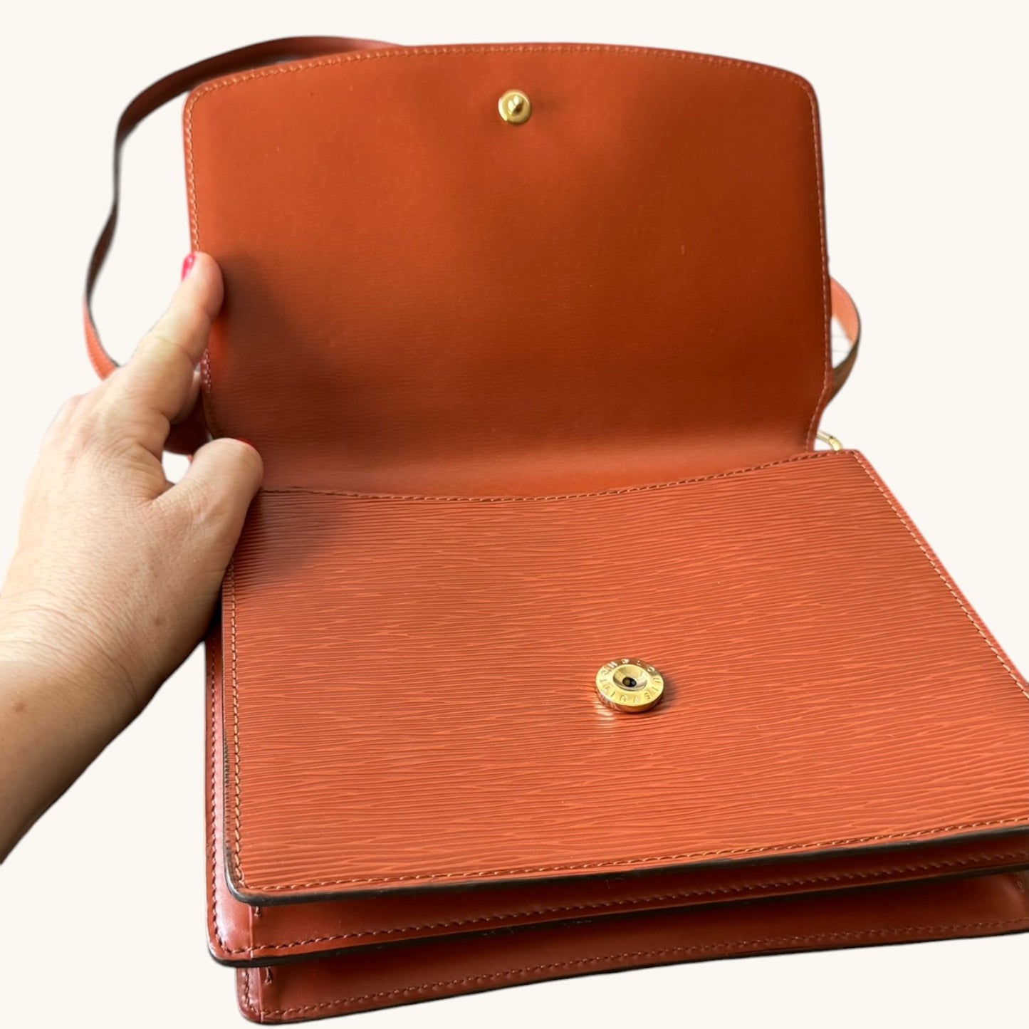 LOUIS VUITTON Grenelle Epi Brown Crossbody/Shoulder Bag