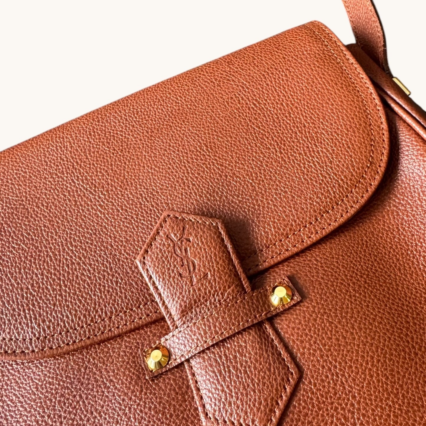 YVES SAINT LAURENT Vintage Bag Brown Leather