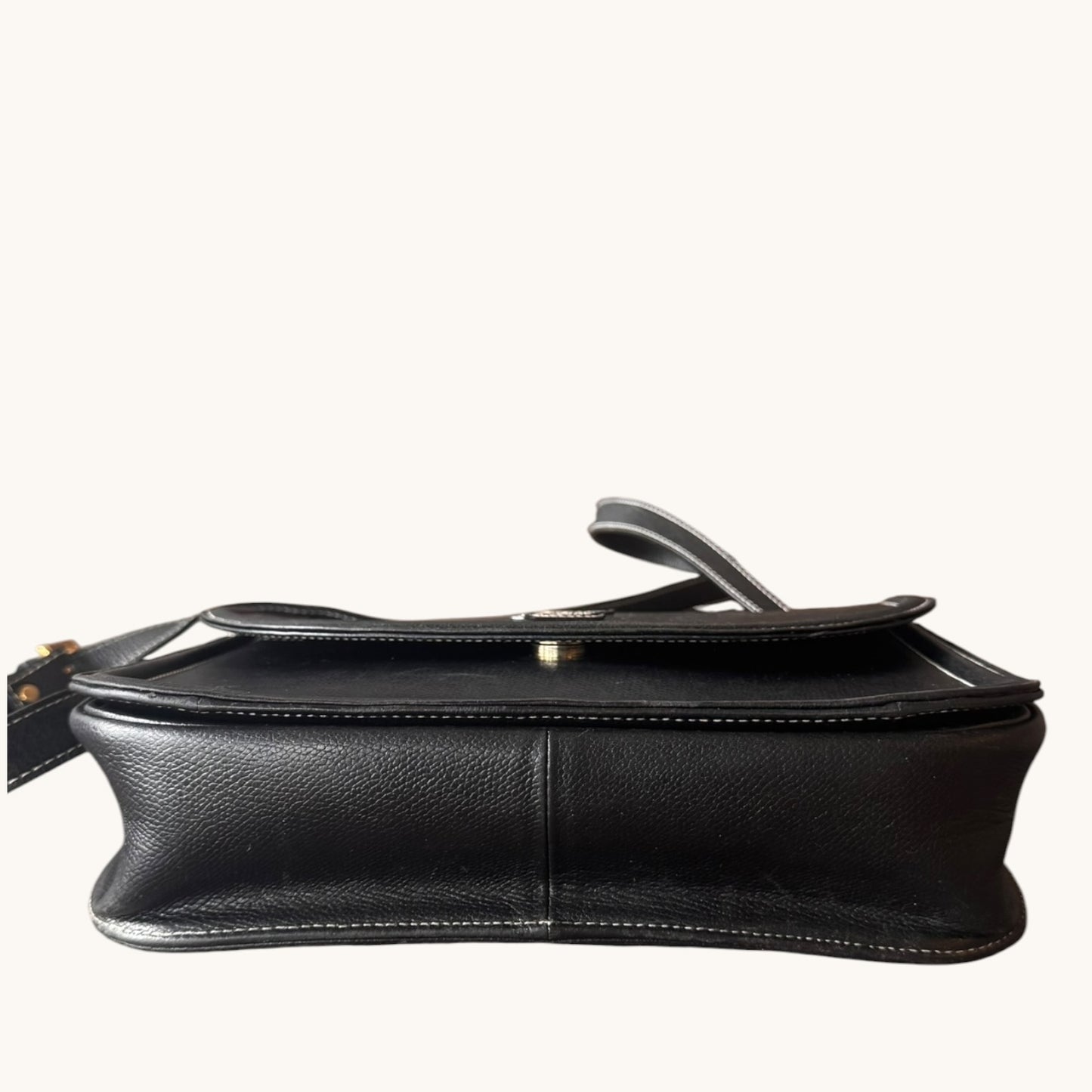 YVES SAINT LAURENT Vintage Black Leather Bag