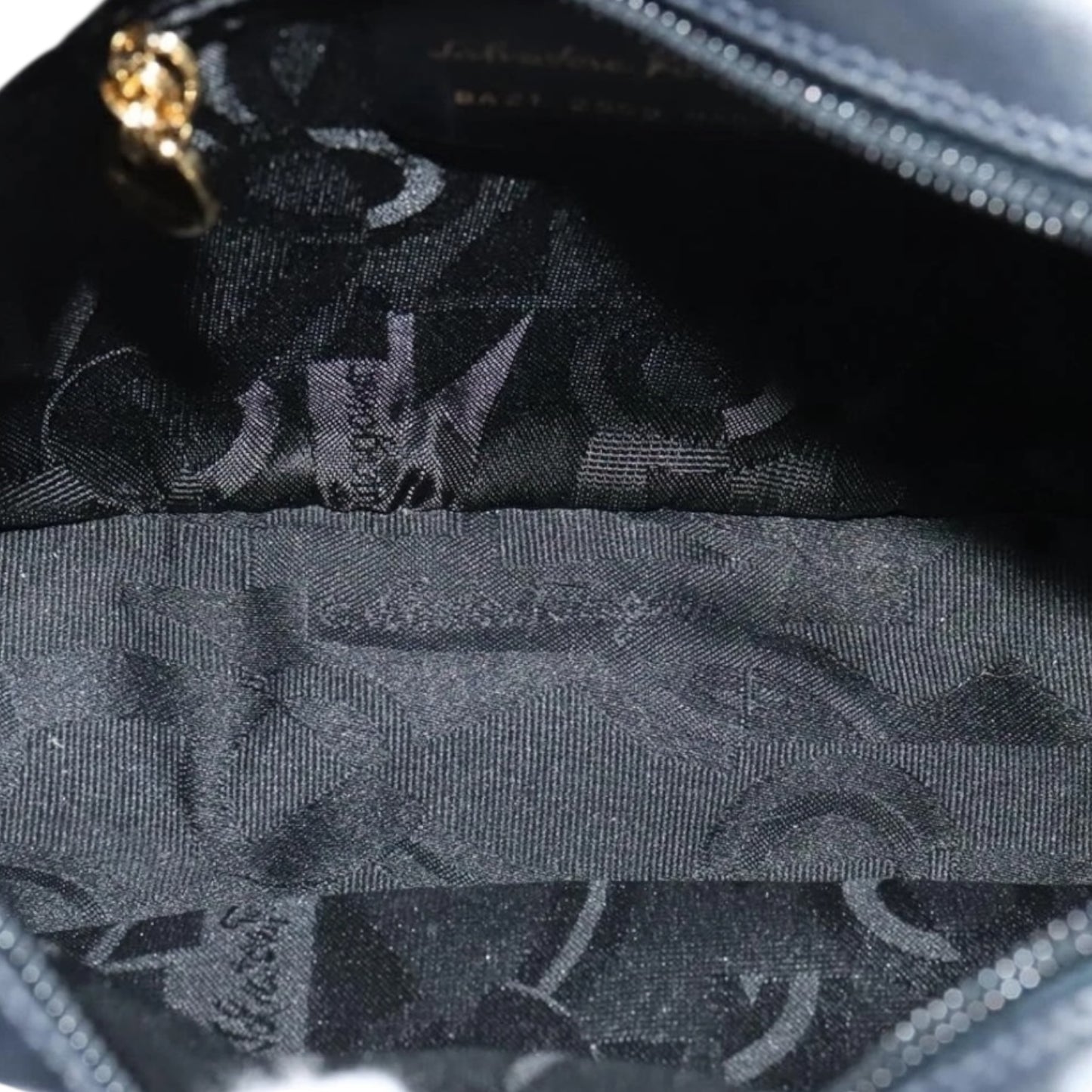 SALVATORE FERRAGAMO Vintage Crossbodytasche Dunkelblau