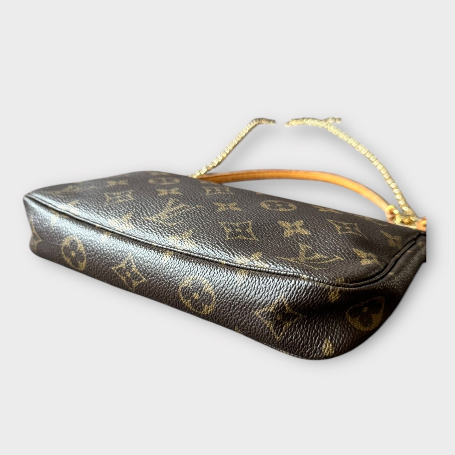 Louis Vuitton Pochette Monogram mit zusätzlichem s!r Tragriemen